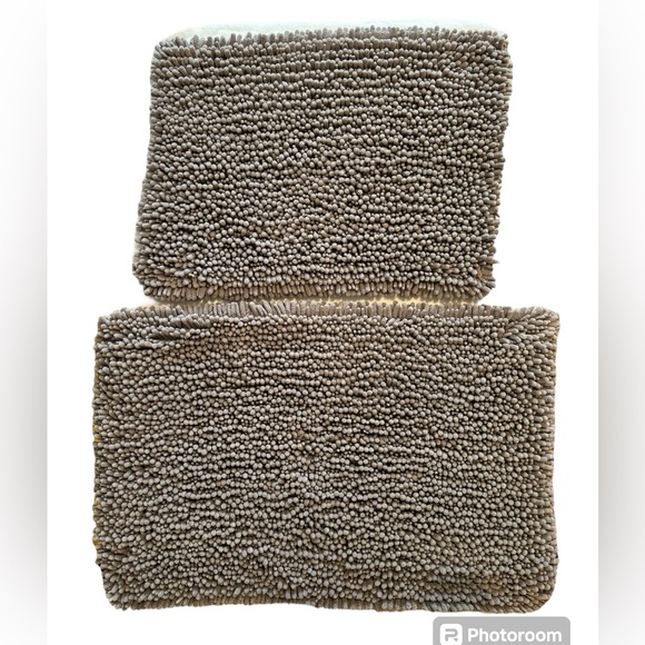 Set of plush microfiber chenille gray bathroom mats - Picture 2 of 7